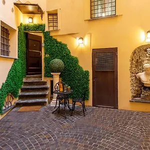  Apartment The Court Piazza Di Spagna