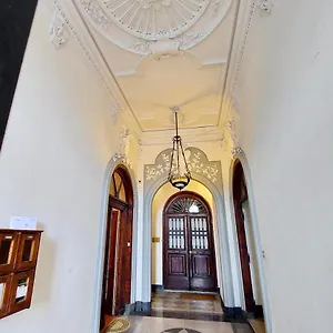  Apartment Cavour 2 Bedrooms
