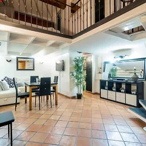  Appartamento Via Dei Cestari Loft