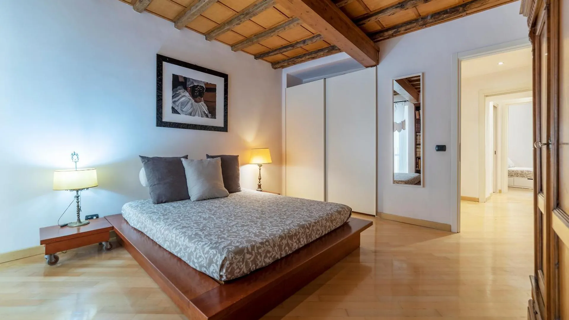 Pantheon View Apartment Rome