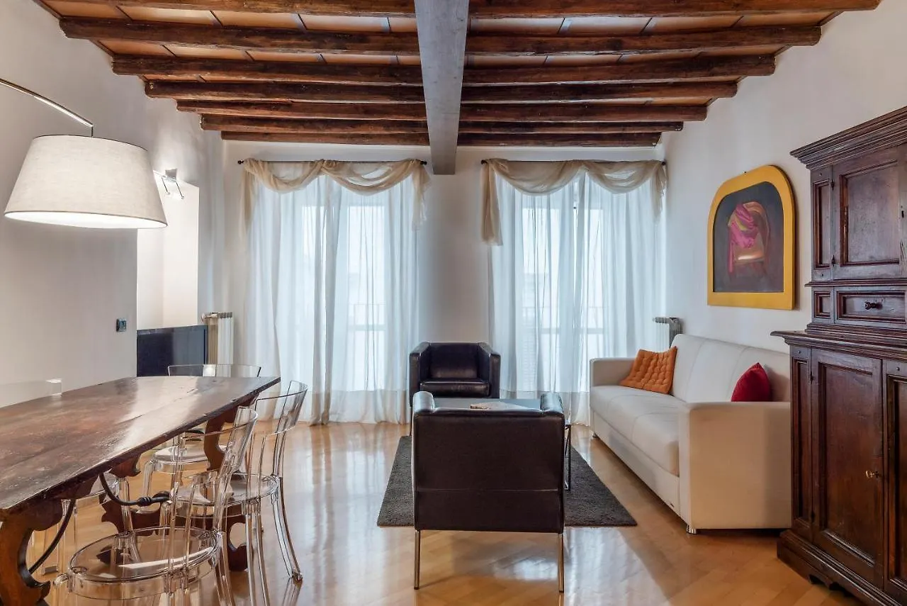 Pantheon View Apartment Rome Italy