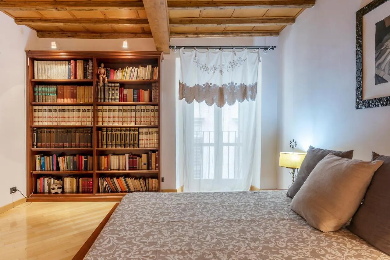 Pantheon View Apartment Rome