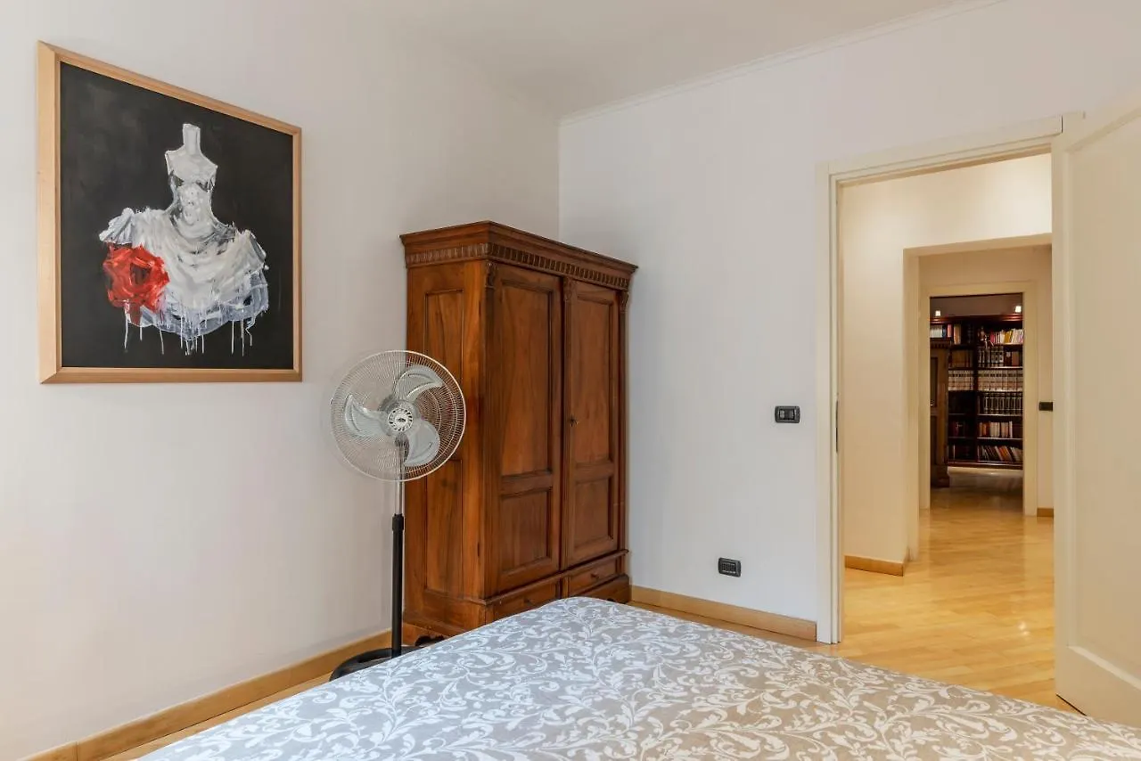 Pantheon View Apartment Rome Italy