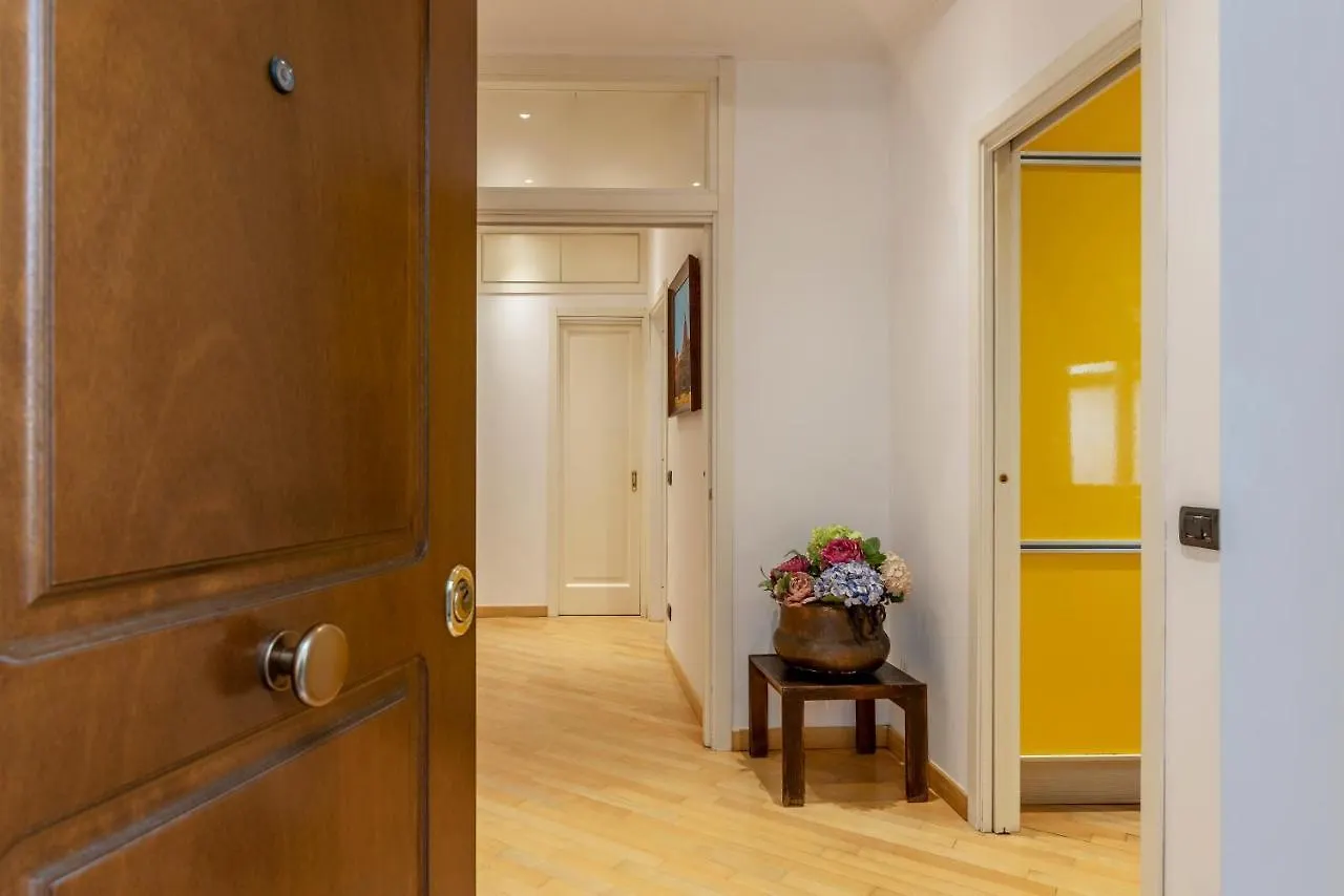 Pantheon View Apartment Rome